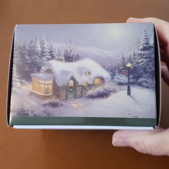 EUC Sears Thomas Kinkade Painter of Light Christmas Ornament Dated 2011 - Picture 6 of 13